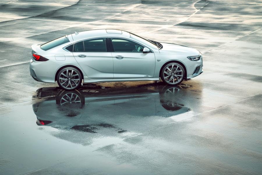  Holden Commodore VXR (ZB) 2018 года  (фото 33 из 42)